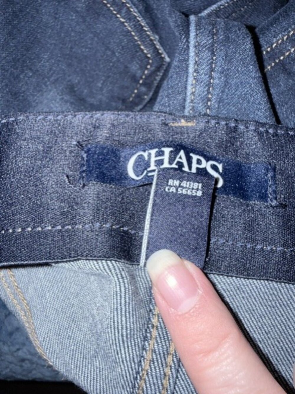 CHAPS Plus Size 22W Dark Wash Stretch Denim Capris Cropped Jeans - Picture 4 of 11